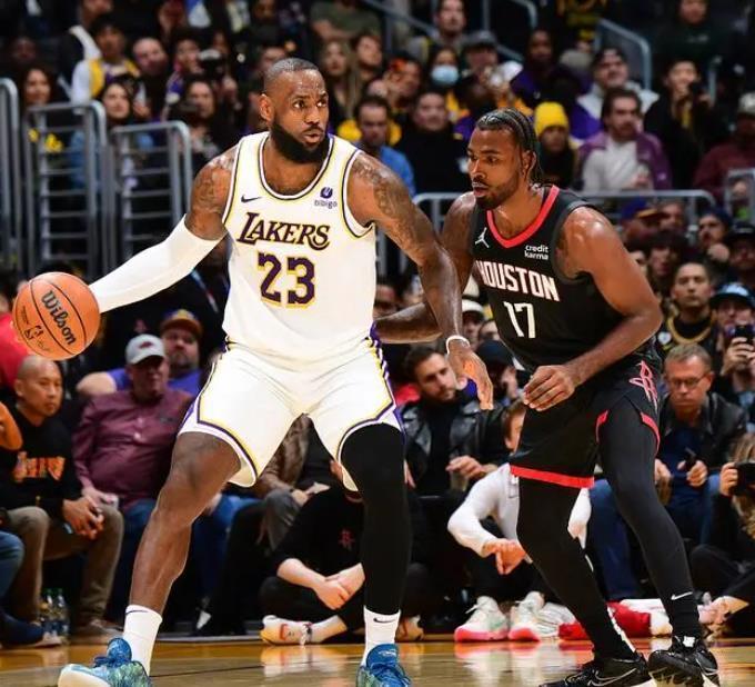 一份提前续, 相当不错的, 阵容