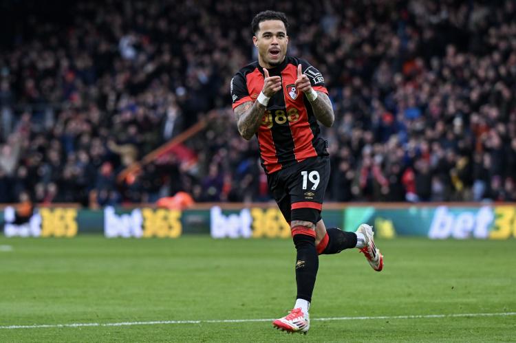 尔德, 超揭幕战中, 西斯特拉也 尔德, 超揭幕战中, 西斯特拉也