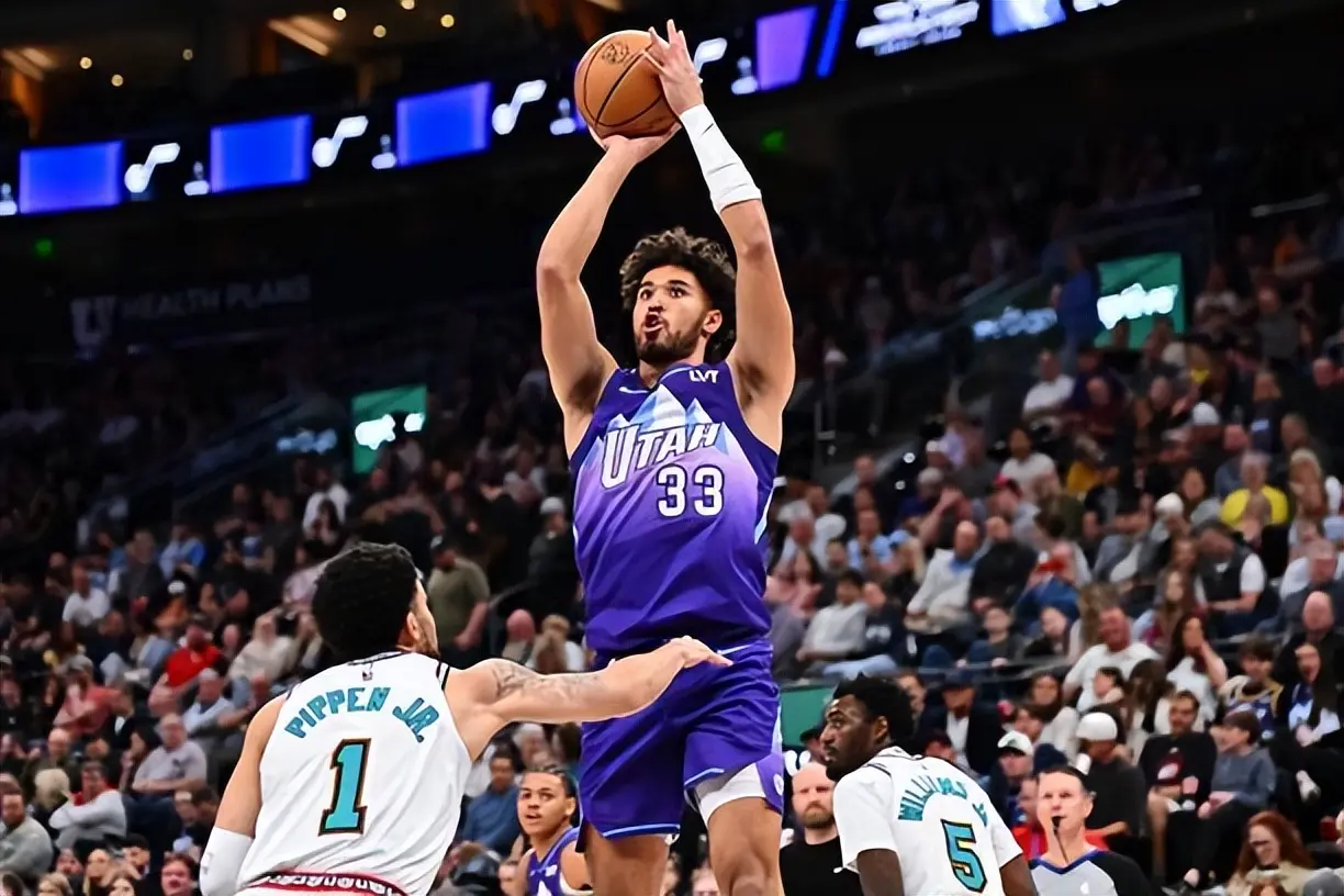 在上赛季的, img, 三分命中率 在上赛季的, img, 三分命中率