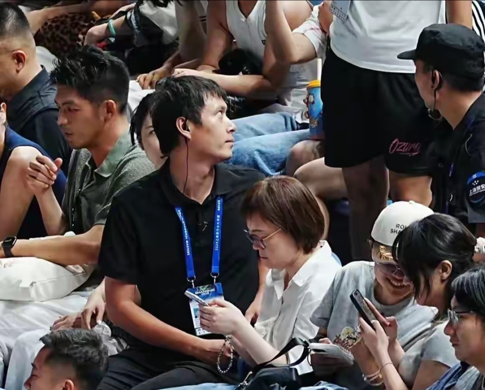 pJ, 居然又出现 pJ, 居然又出现