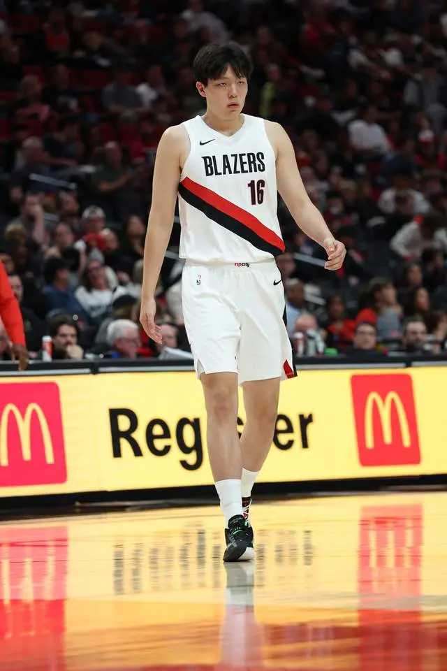 也越来越信 也越来越信